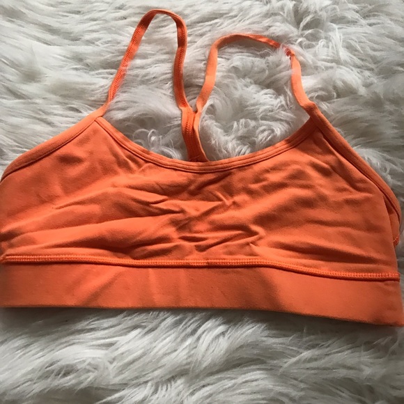 lululemon athletica Tops - Lululemon Sports bra orange size 4 lululemon athletica Tops - Lululemon Sports bra orange size 4